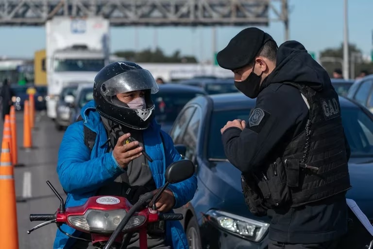 «Argentina da un paso hacia la seguridad vial: A partir del lunes, todas las motos deberán contar con seguro obligatorio»